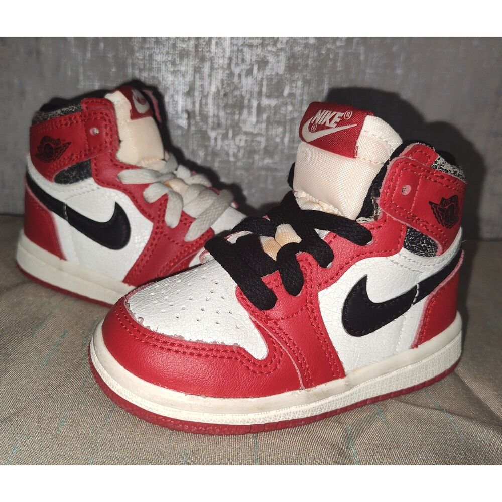 Nike Air Jordan 1 Retro High Chicago Lost And Found Toddler Sneakers FD1413-612